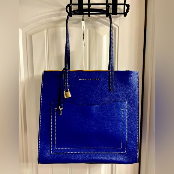 Marc Jacobs leather shoulder bag with tag - Picture 1 of 4